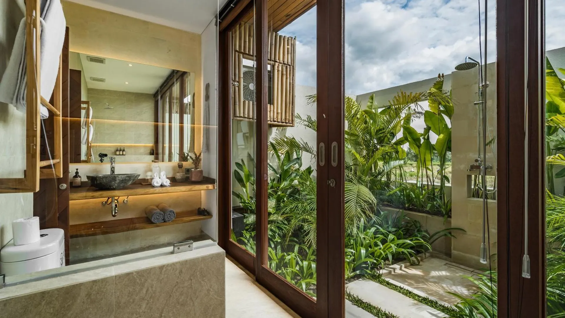 Villa Arara By Balisuperhost Ubud  Indonesia